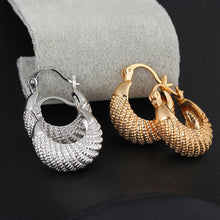 18K Platinum Plated Moon Stripe Hoop Loop Earrings Clasp Jewelry Gift Lady TIML66 TIML66