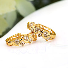 1pair trendy 18k gold plated hoop earrings women gift jewelry crystal rhinestone hollow wave ear stud for girl lady TIML66
