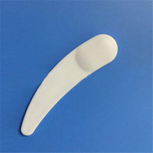 50pcs Mini Cosmetic Spatula Scoop Disposable Mask White Plastic Spoon Makeup Maquillage Tools TIML66