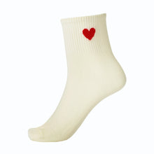 And Women Socks Harajuku Red Heart Cute College Sokken Calcetines Mujer Simple Basic Fresh Pug Socks TIML66 TIML66