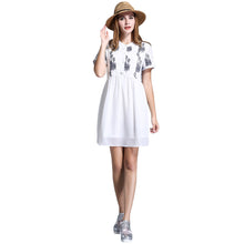 Women Chiffon Dress Embroidery O-Neck Elegant Dress Short Sleeves Button Loose Large Size Party Dress White TIML66 TIML66